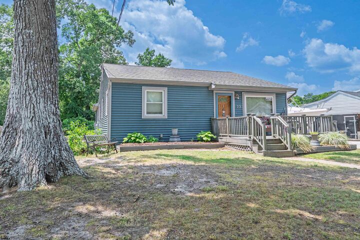Property Photo:  23 Shady Ln Ln  NJ 08201 