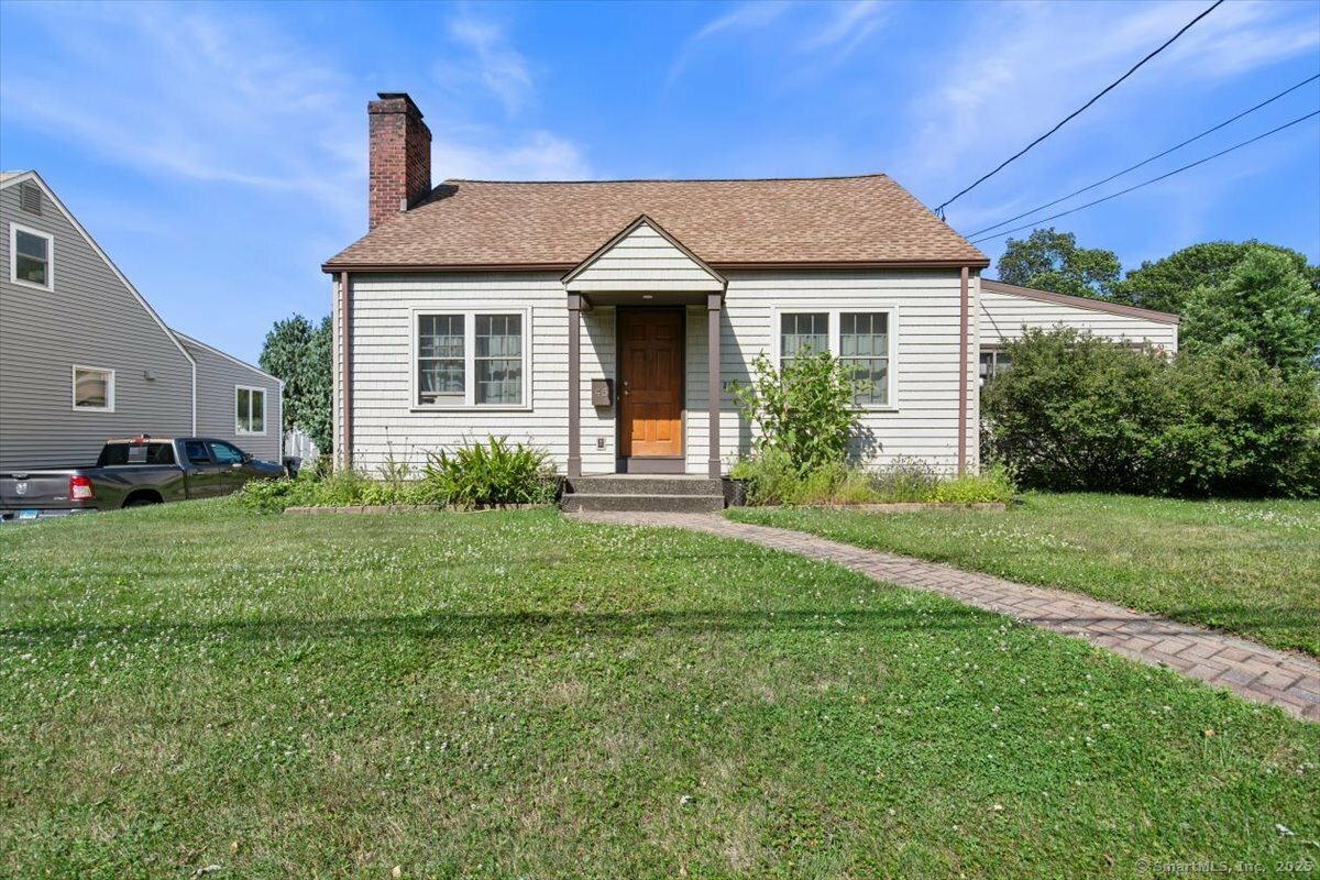 Property Photo: 45 Ridge Street CT 06460