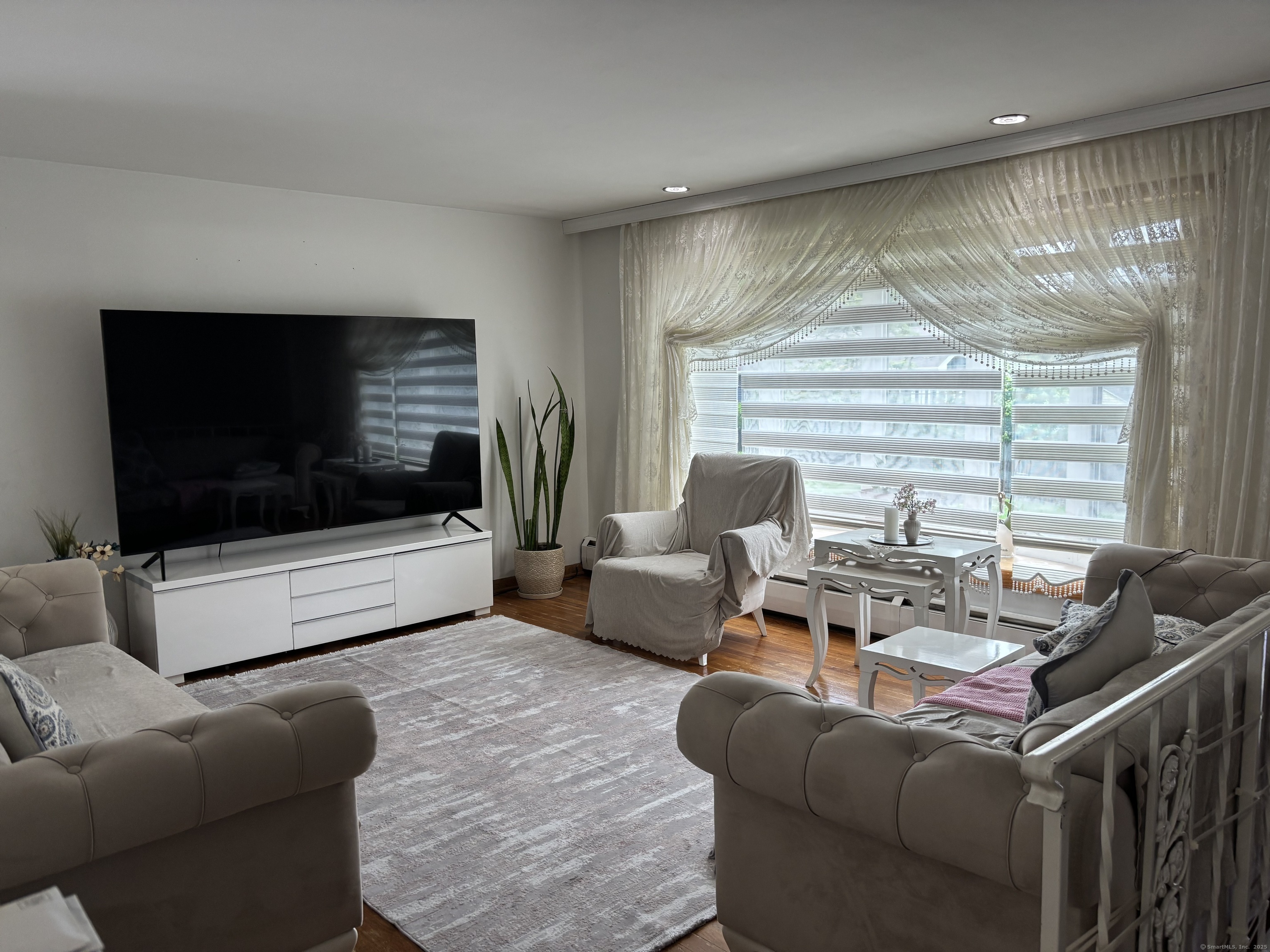 Property Photo: 30 Waldo Street CT 06512