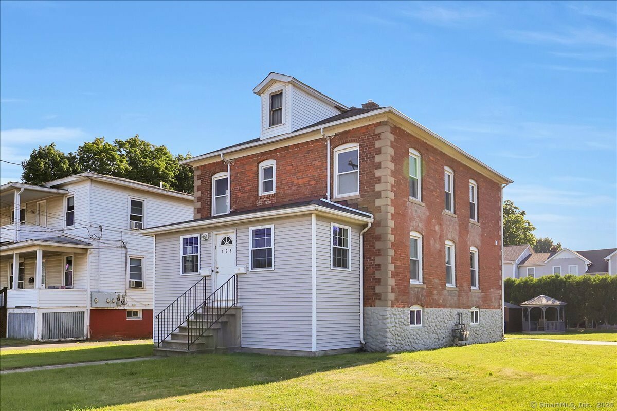 Property Photo: 128 Whiting Street CT 06062