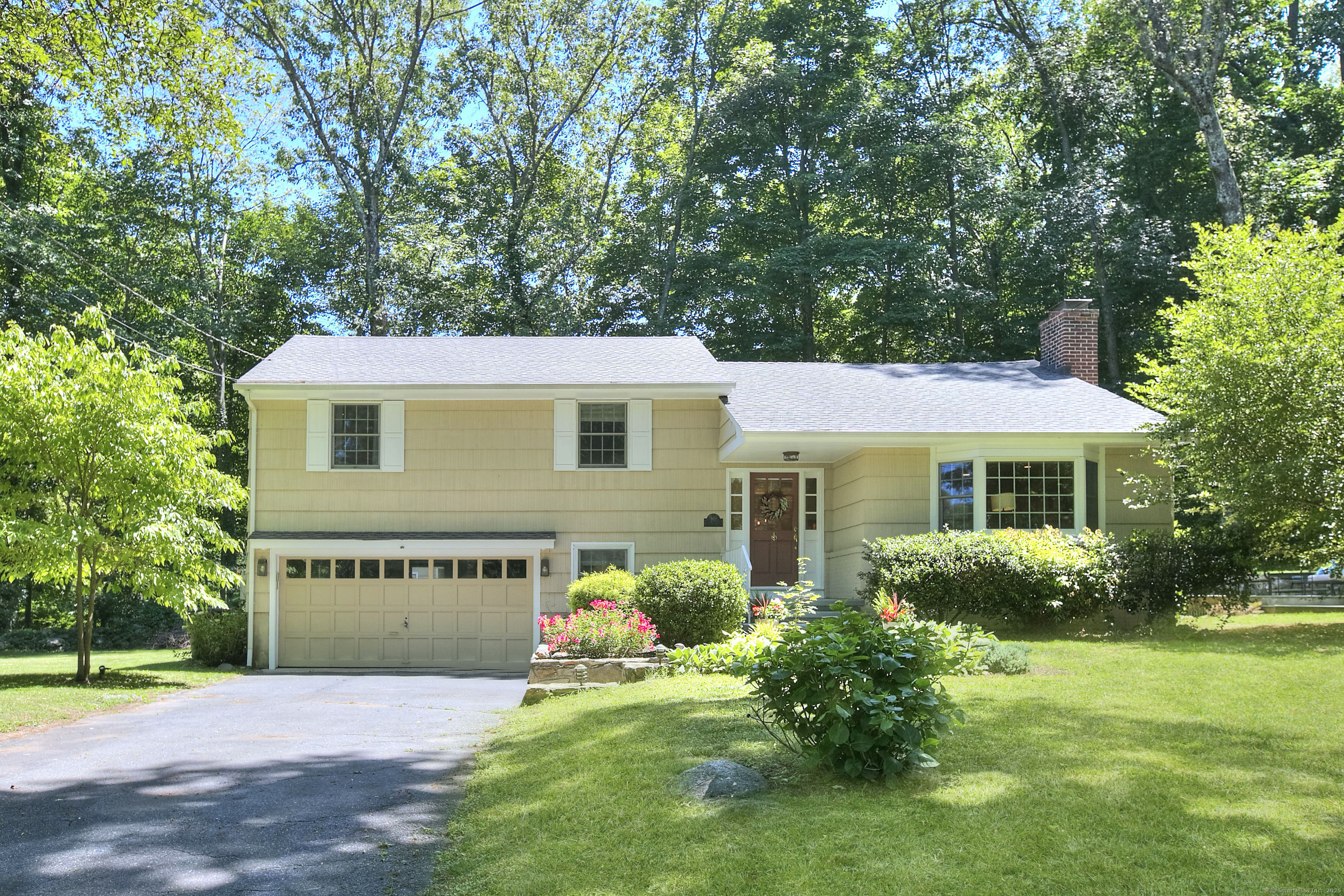 Property Photo: 19 Chipmunk Lane CT 06850