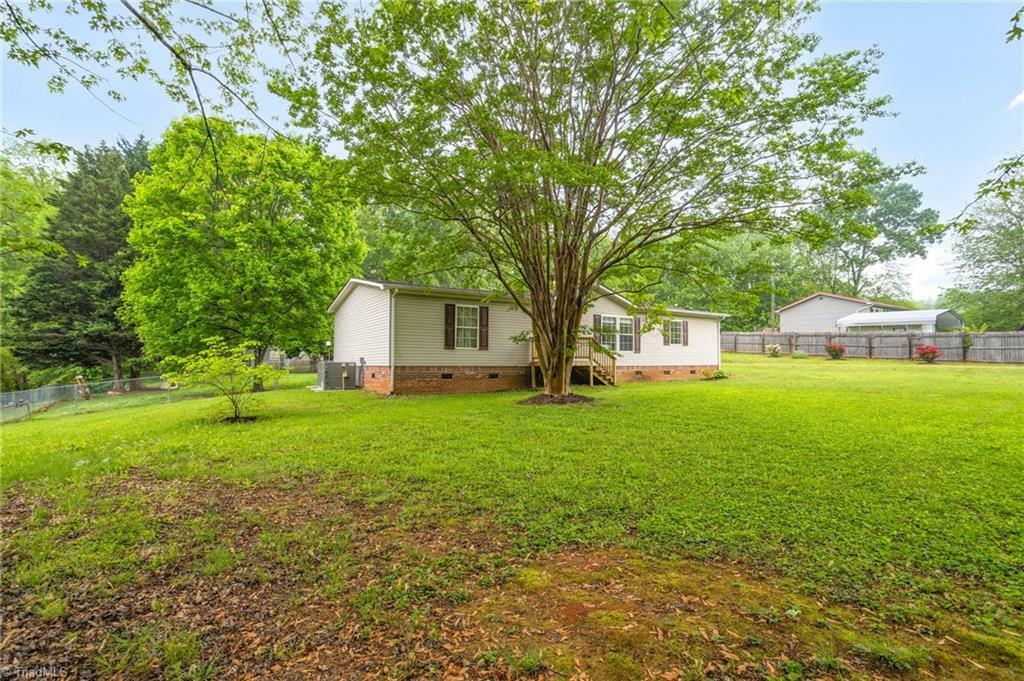 Property Photo:  3627 Nc Highway 772  NC 27052 