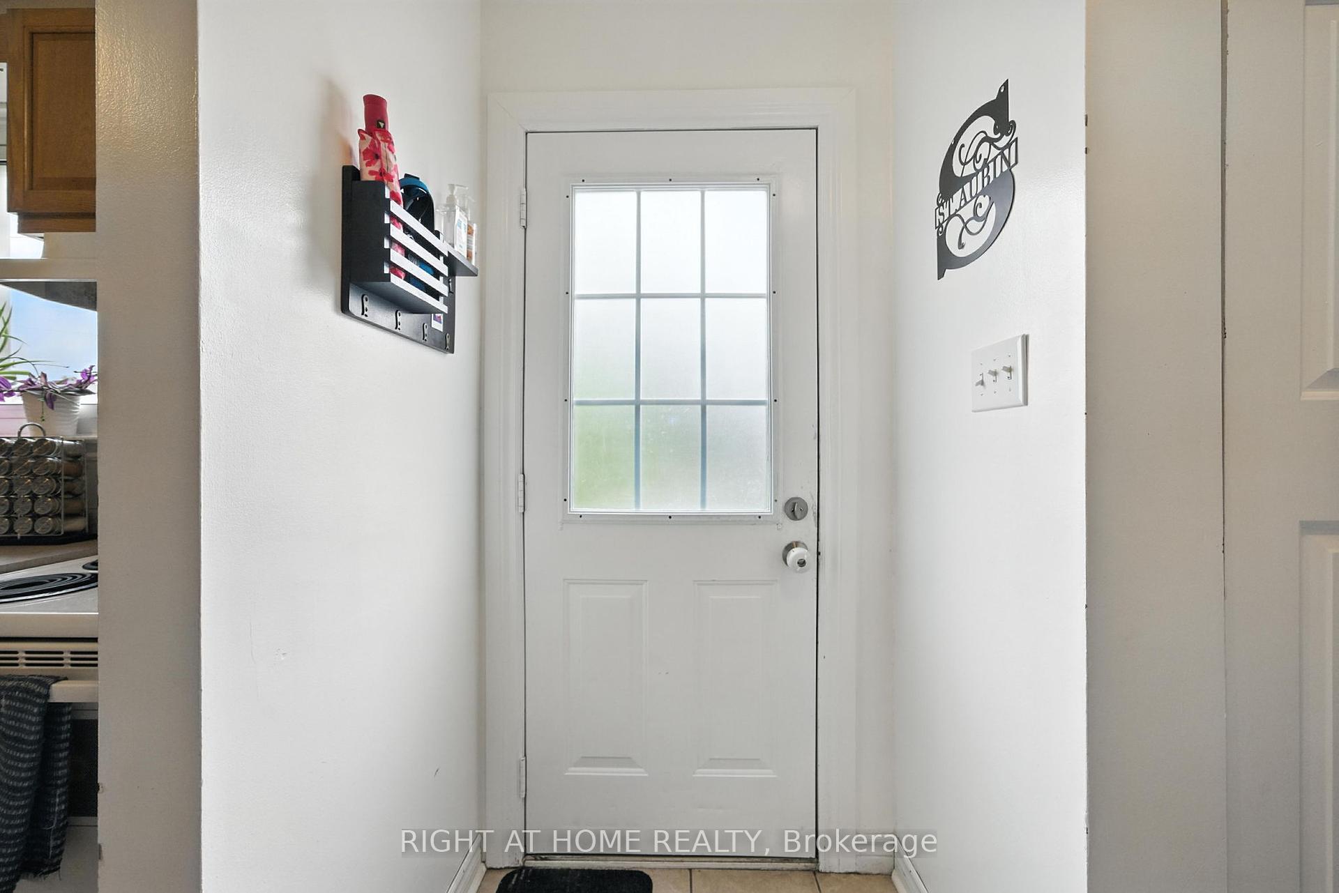 Property Photo:  331 Phillip Murray Avenue  ON L1J 1H1 