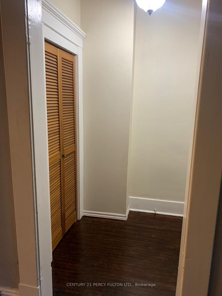 Property Photo: 541 Aylmer Street N ON K9H 3W6