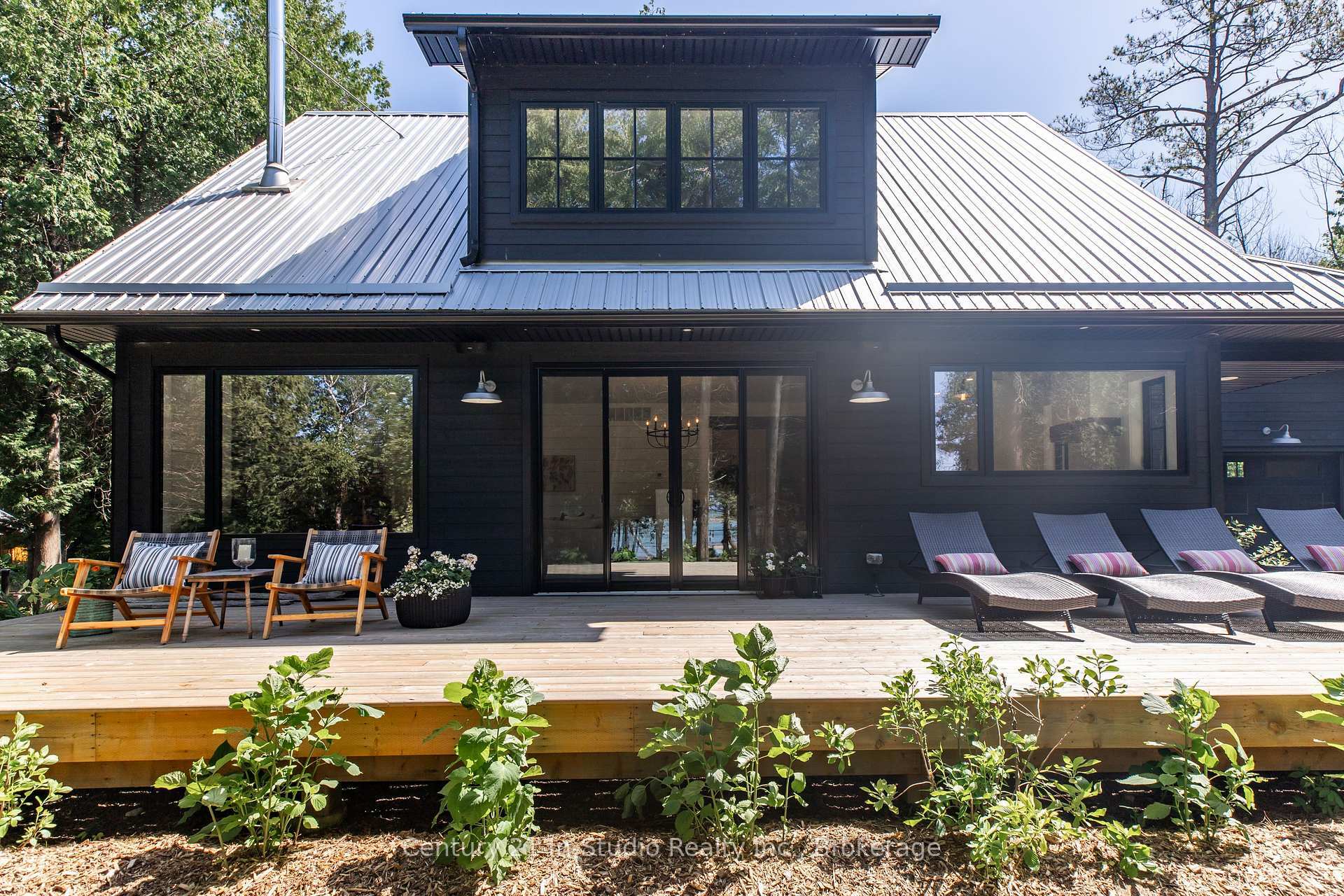 Property Photo: 19 Richardson Road ON N0H 2C5