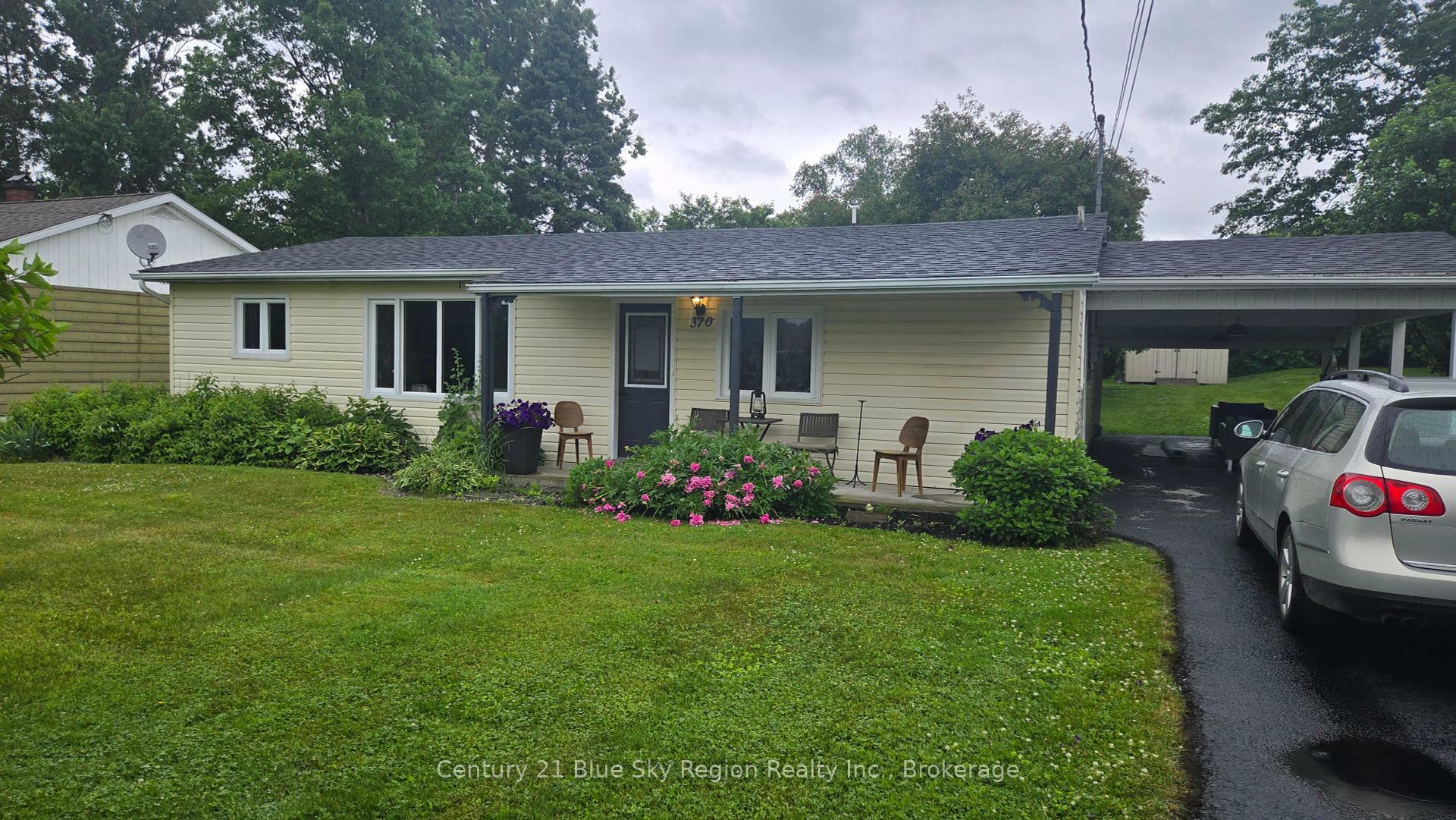 Property Photo: 370 Elm Street ON P0H 1Z0