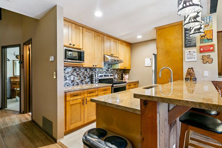 Property Photo: 1001 Commonwealth Drive 106 CA 98143