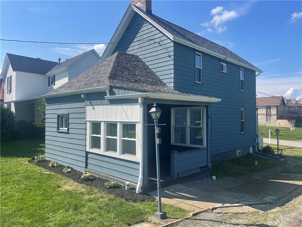 Property Photo: 540 Fayette PA 15012