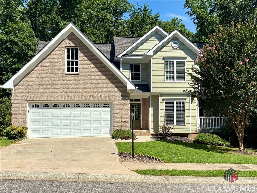 Property Photo:  205 Huntington Shoals Drive  GA 30606 