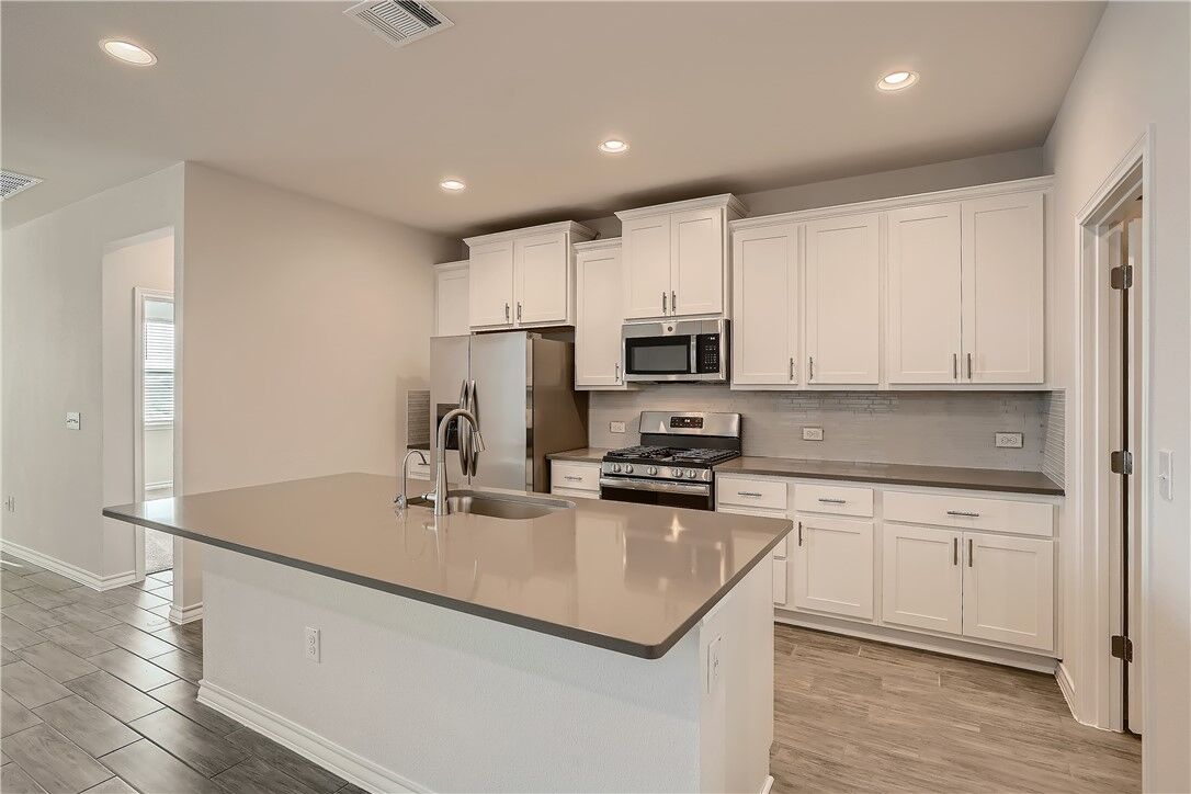 Property Photo:  11703 Caithness Way  TX 78754 