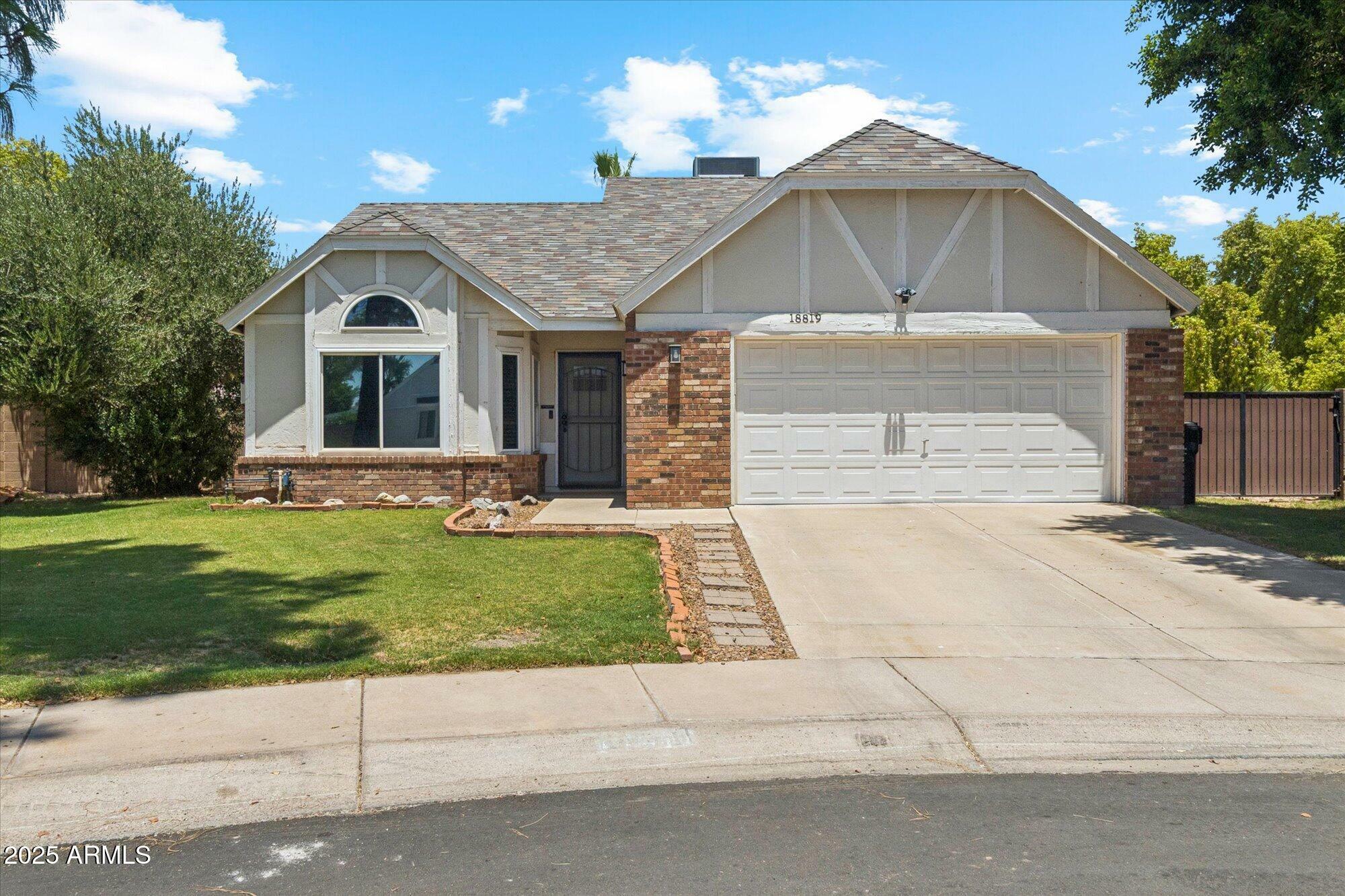 18819 N 49th Avenue  Glendale AZ 85308 photo