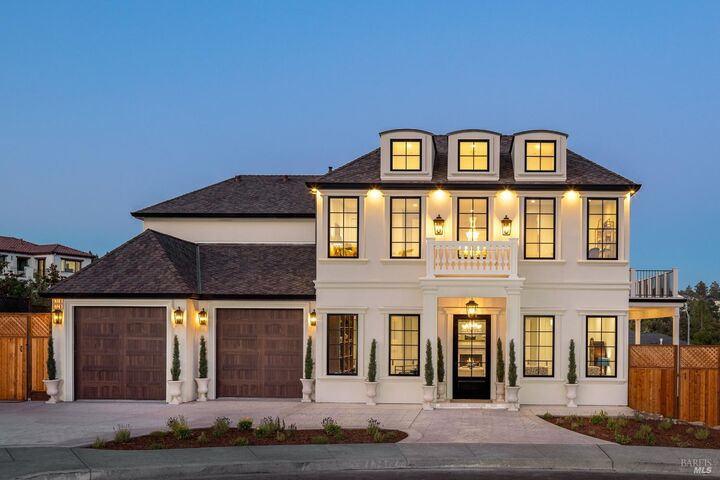 Property Photo:  3724 Lakebriar Place  CA 95403 