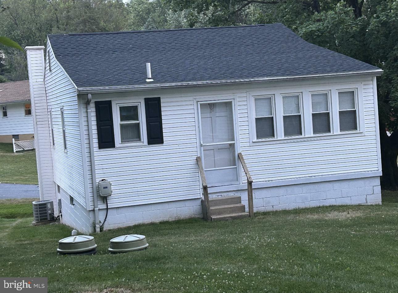 Property Photo:  536 Lewisberry Road  PA 17070 
