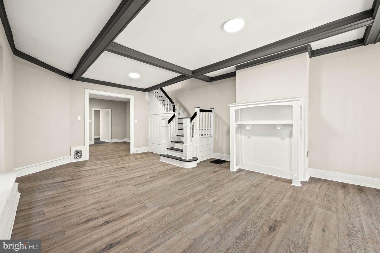 Property Photo: 5011 Larchwood Avenue PA 19143