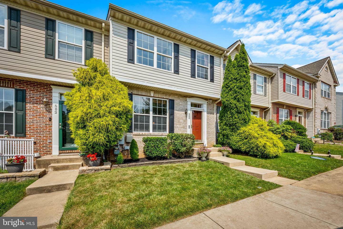 Property Photo: 560 Doefield Court MD 21009