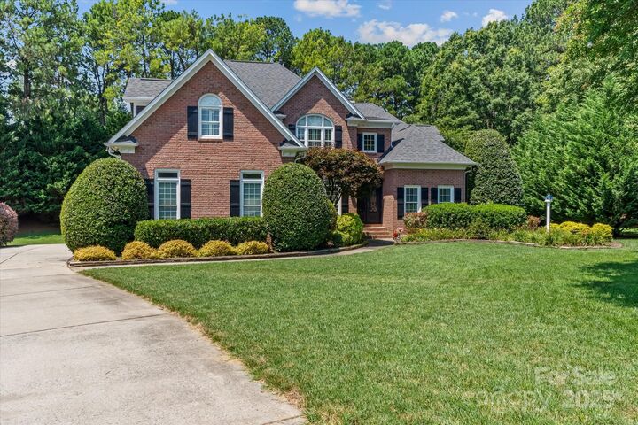 18800 Boundary Oaks Court  Davidson NC 28036 photo