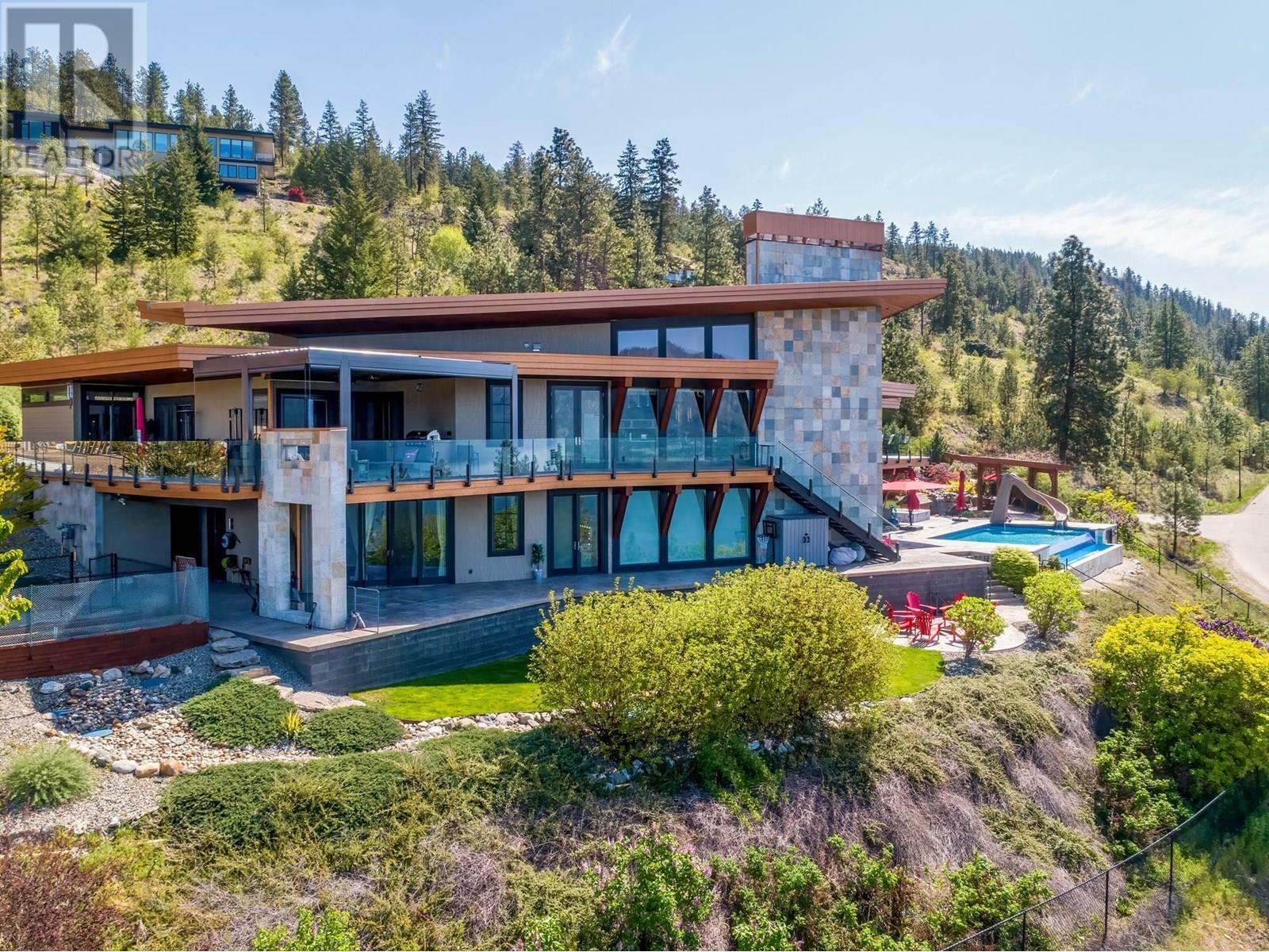 Property Photo: 13889 Ogilvey Lane BC V4V 2S8