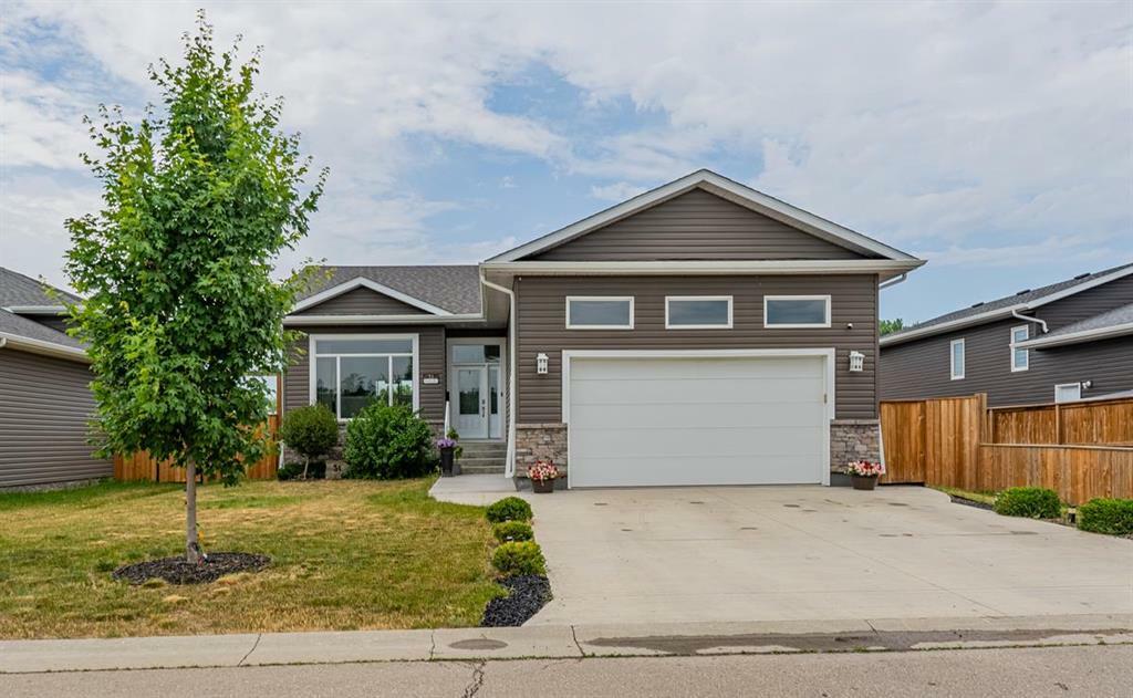 Property Photo:  31 Mellco Drive  MB R1N 3Z5 