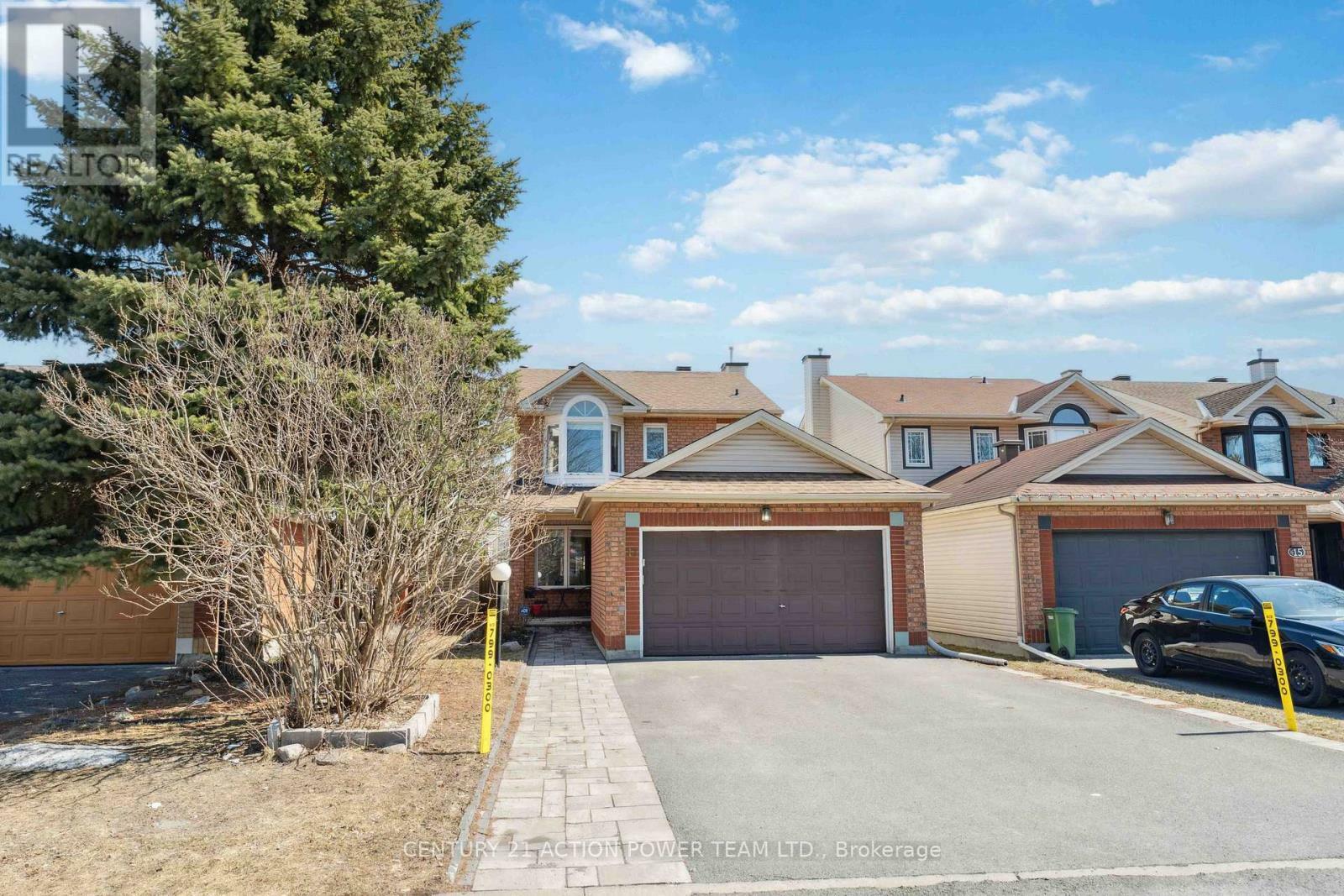 Property Photo: 13 Avonhurst Avenue ON K2J 4K9