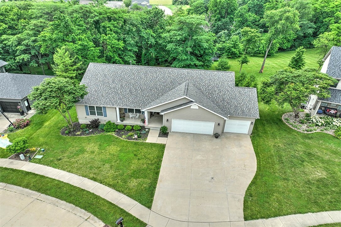 Property Photo:  175 Lexington Circle  IL 62549 