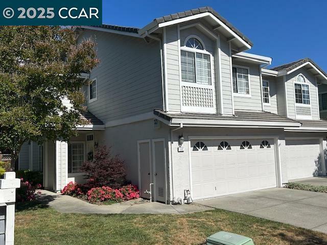 Property Photo: 117 Heritage Park Dr CA 94506