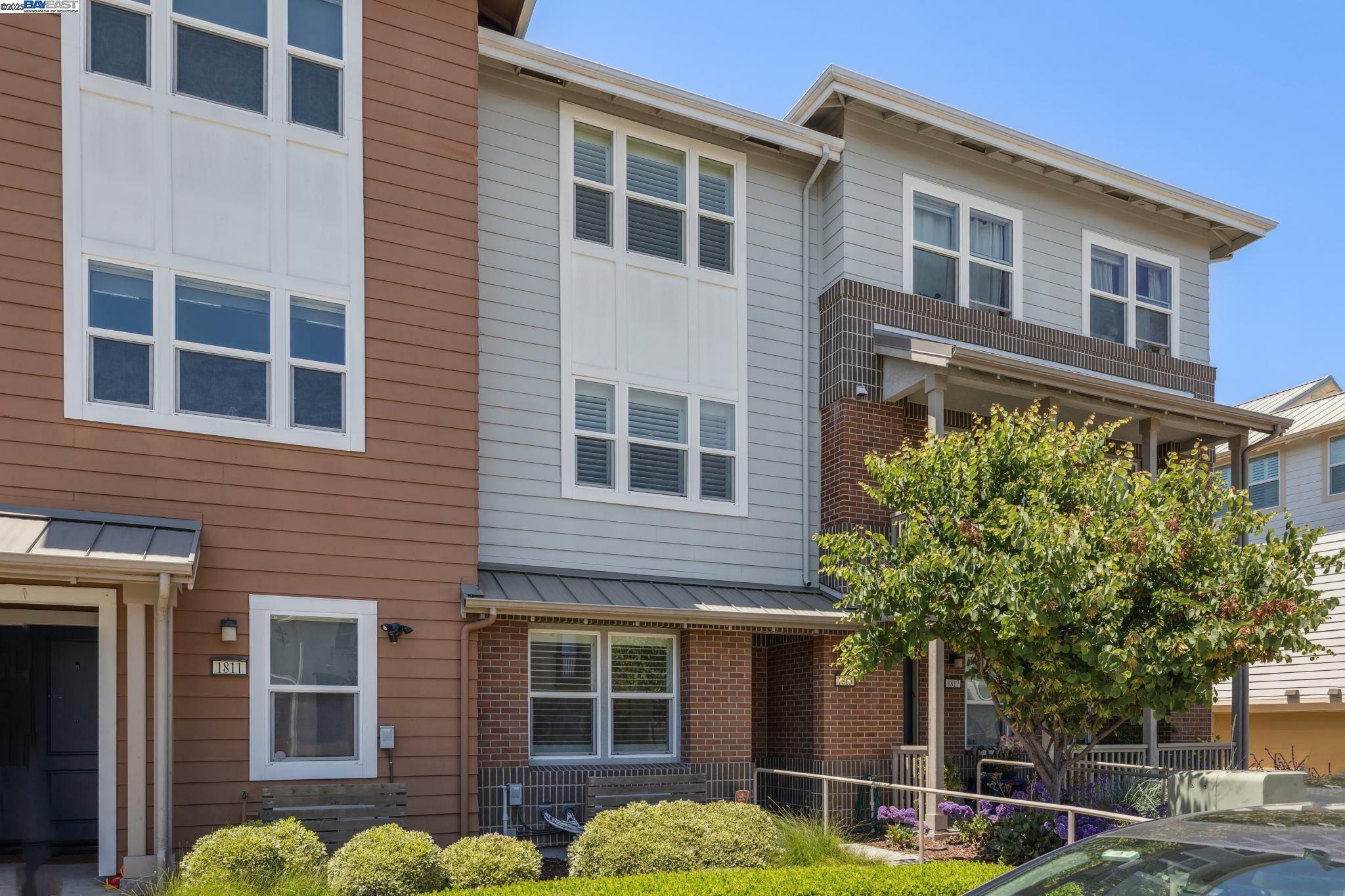 Property Photo:  1815 Balsa St  CA 94501 