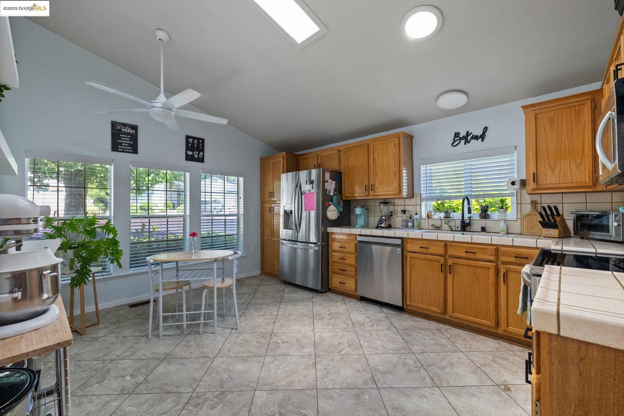 Property Photo: 12730 Tulip Ct. #8 CA 95370
