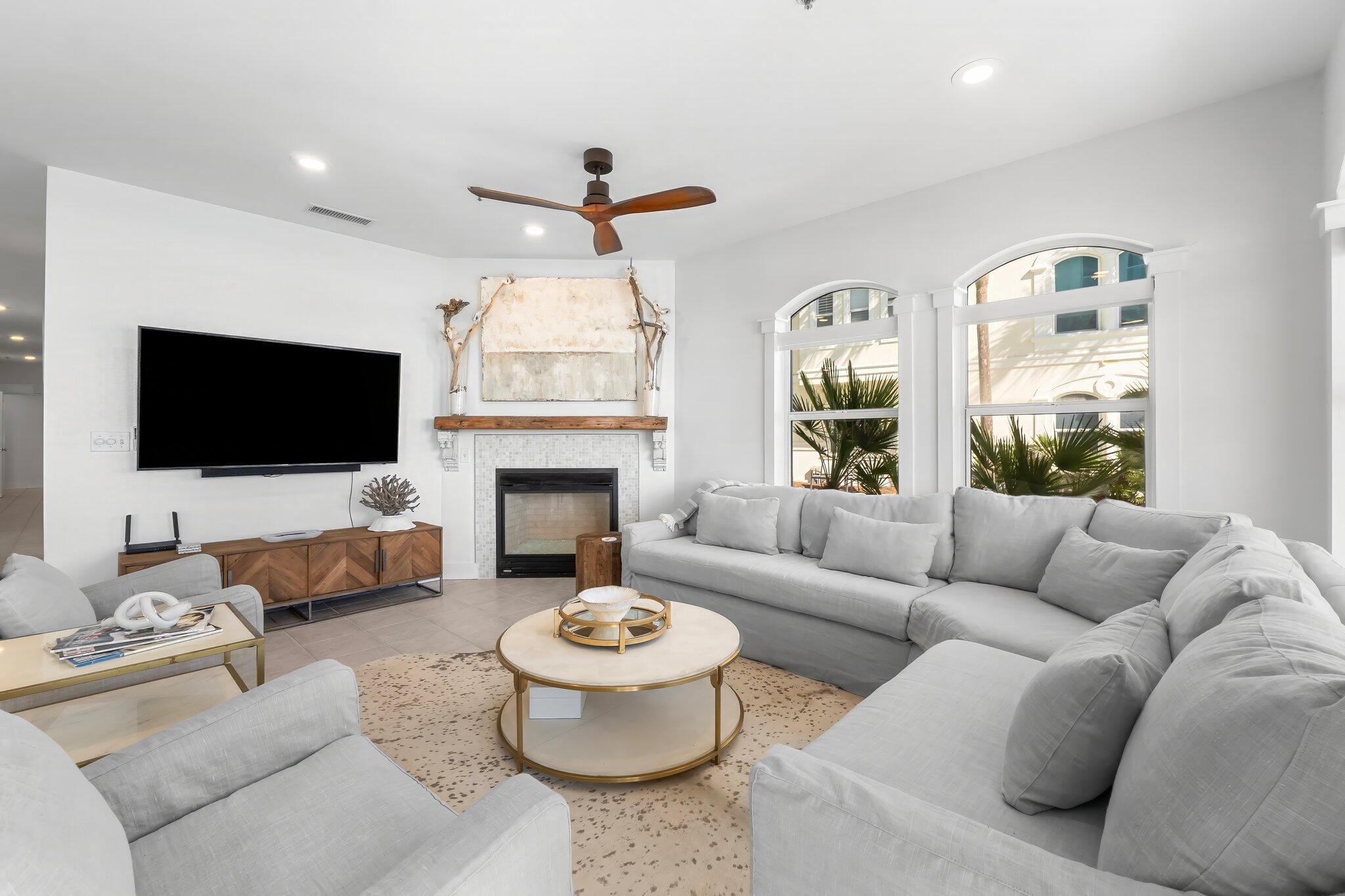 Property Photo: 4451 W County Highway 30A # B-101 FL 32459
