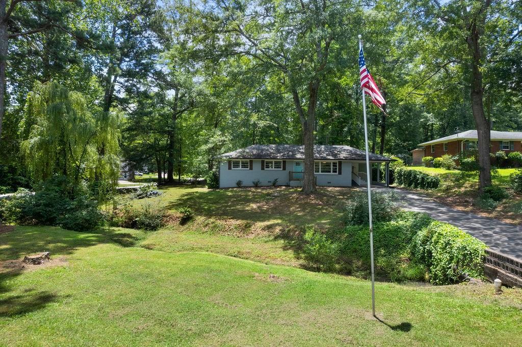 Property Photo: 506 Bolijeri Boulevard GA 30180