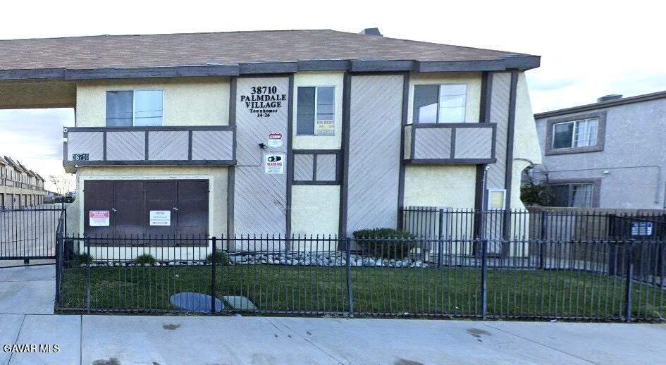 38710 E 10th Street 12  Palmdale CA 93550 photo