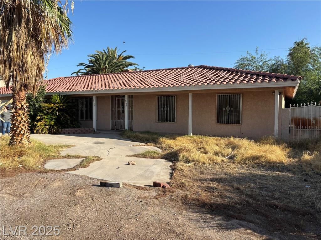 Property Photo:  4928 East Philadelphia Avenue  NV 89104 