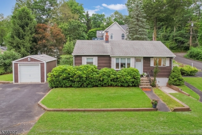 Property Photo: 8 Blanche Dr NJ 07849