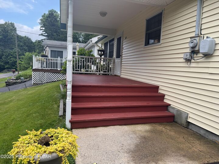 Property Photo: 93 Woodlawn Avenue PA 18618