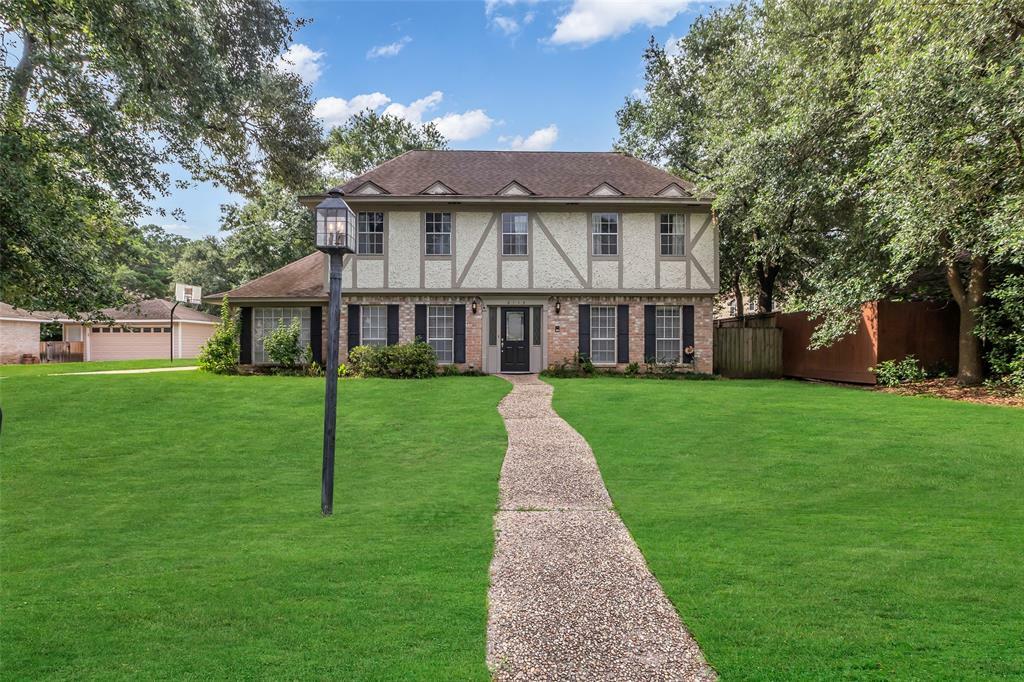 Property Photo:  8115 Winding Oak Lane  TX 77379 
