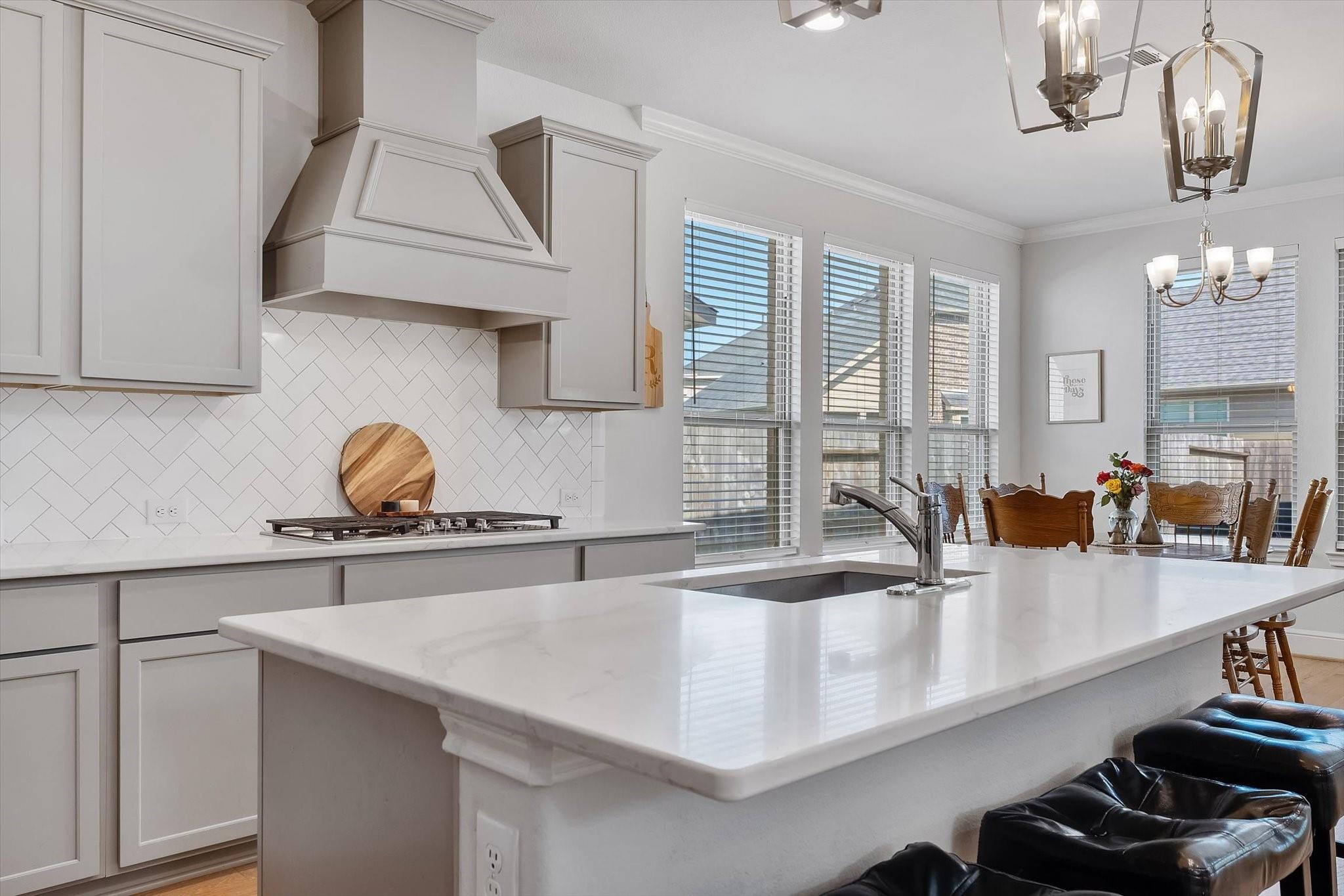 Property Photo: 10059 Preserve Way TX 77385