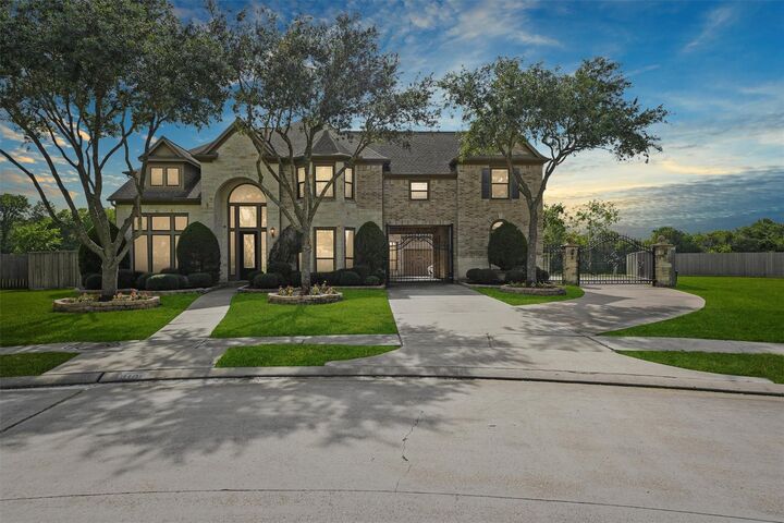 Property Photo: 3100 Richard Lane TX 77546