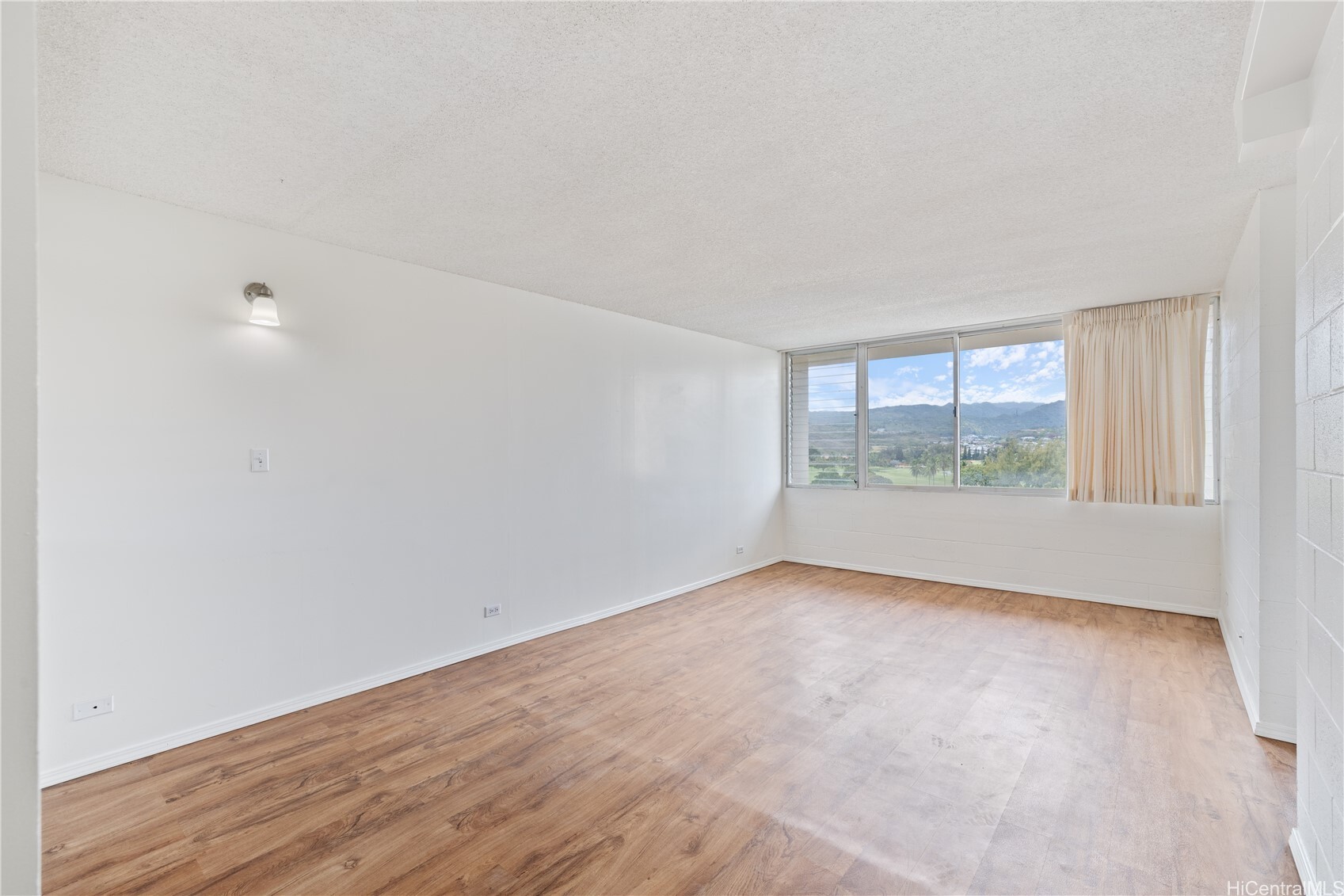 Property Photo:  5122 Likini Street 703  HI 96818 
