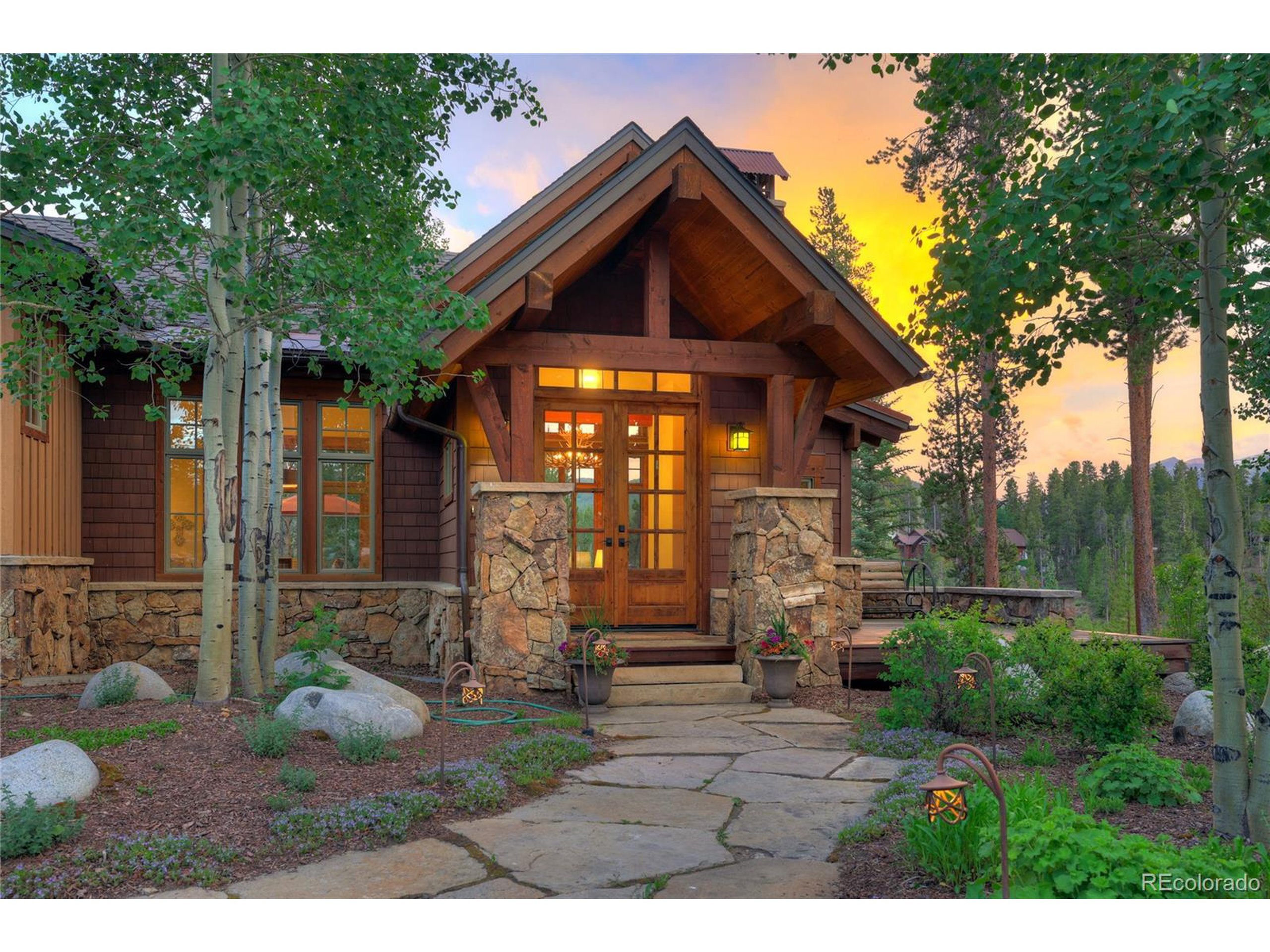 Property Photo: 805 Highfield Trl CO 80424