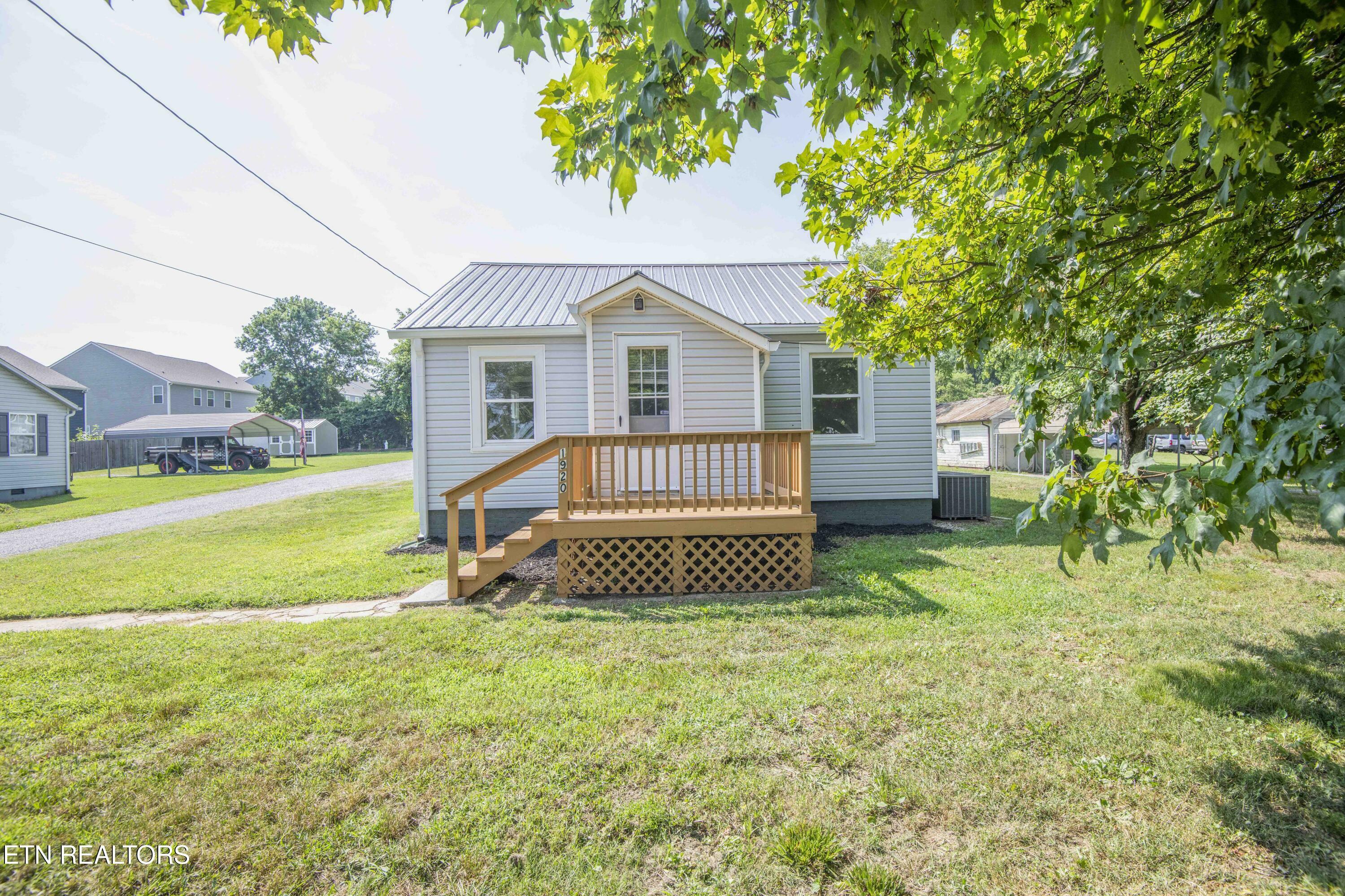 Property Photo: 1920 Morganton Rd TN 37801