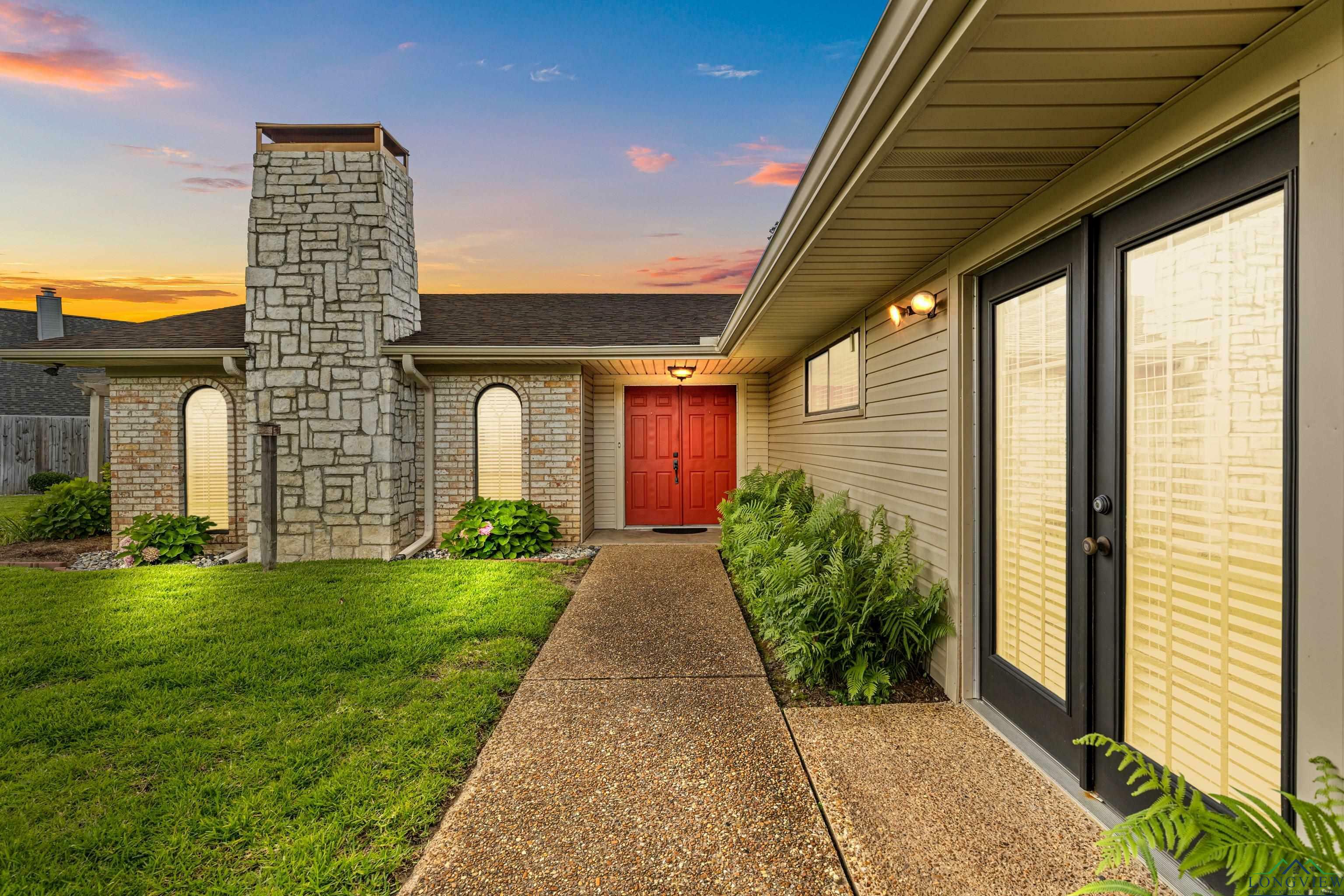 Property Photo: 3 Bancroft Cir TX 75605