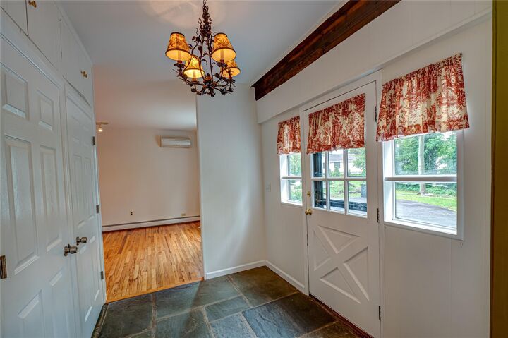 Property Photo:  7 Village Way  NY 11780 