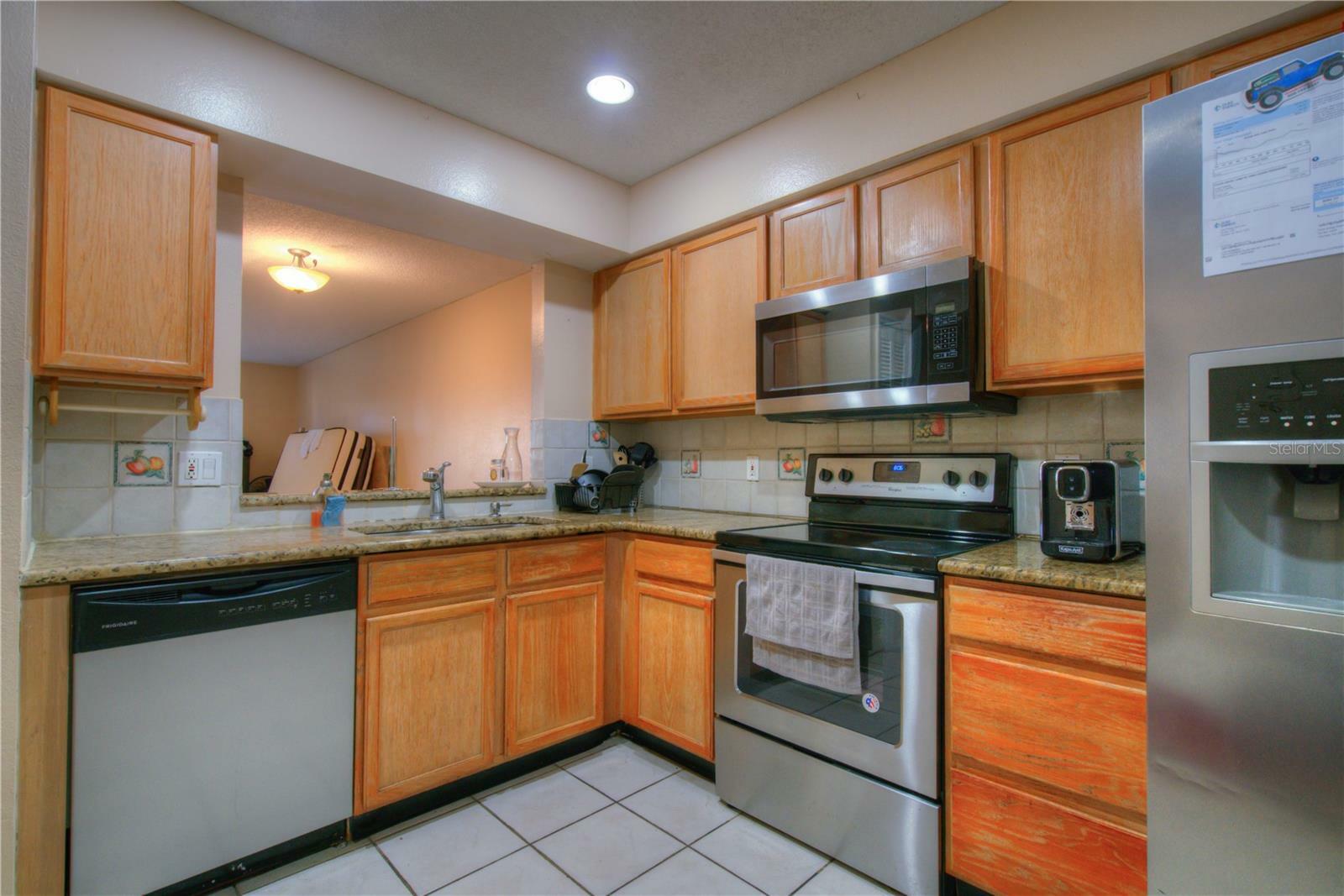 Property Photo: 13313 Fairway Glen Drive 103 FL 32824