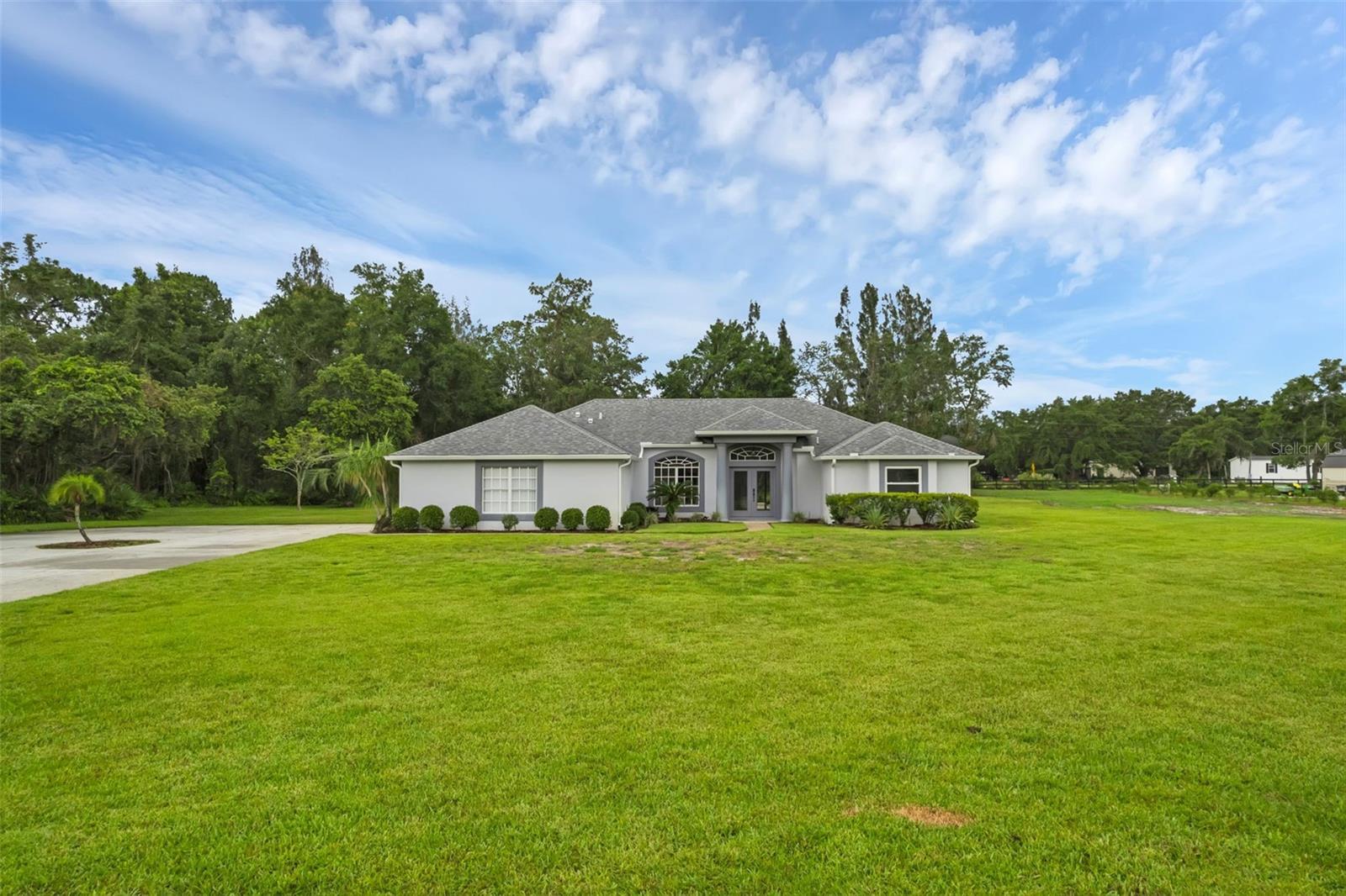 15038 Willow Lane  Tavares FL 32778 photo