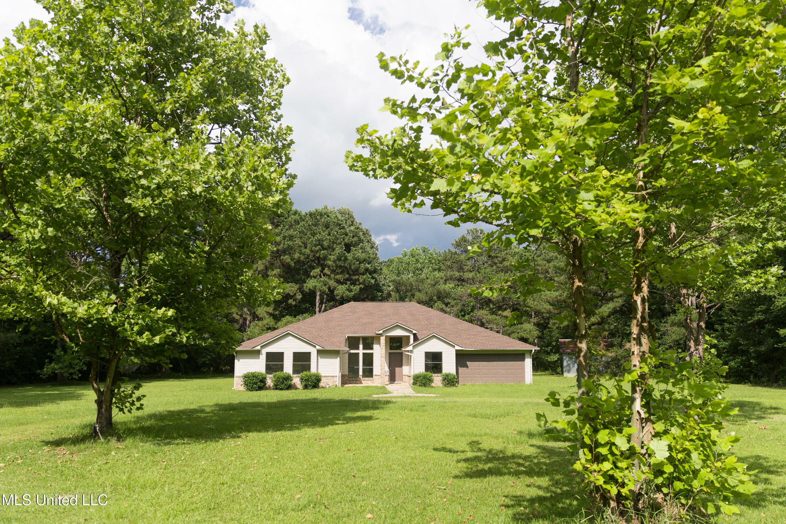 Property Photo: 14208 Mount Pleasant Road MS 39565