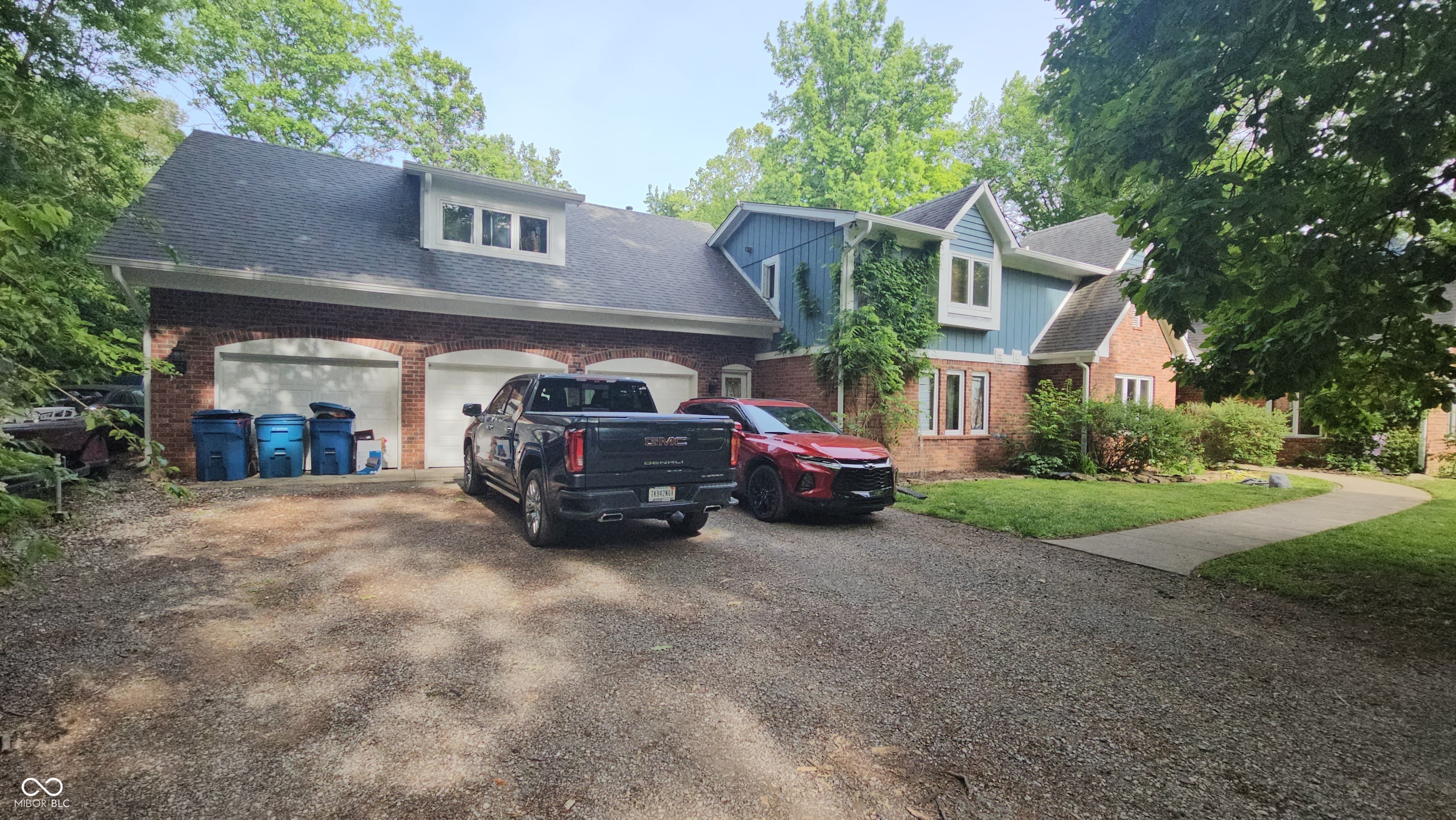 Property Photo: 8423 Mud Creek Road IN 46256