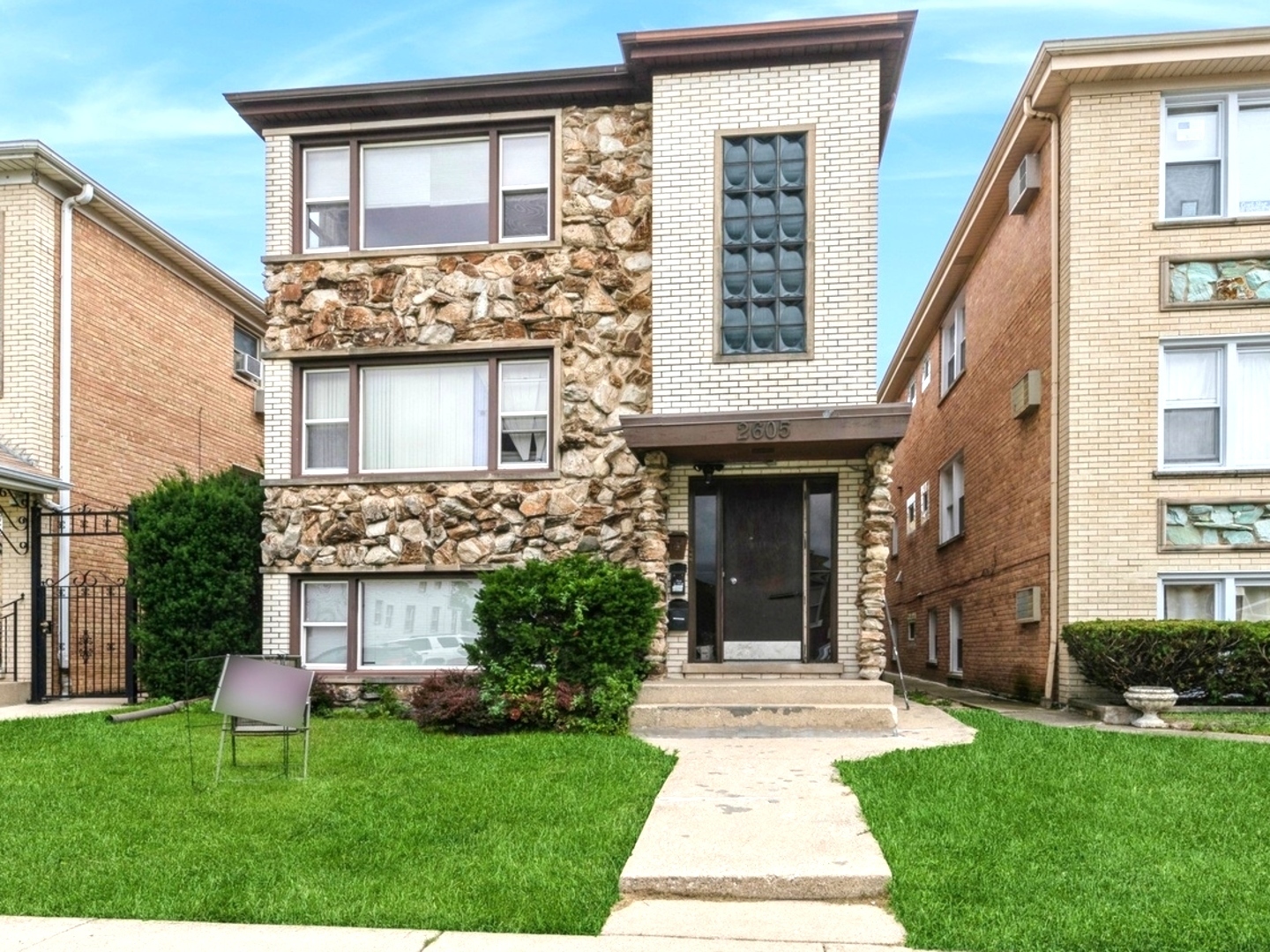 Property Photo: 2605 N 72nd Court 3 IL 60707