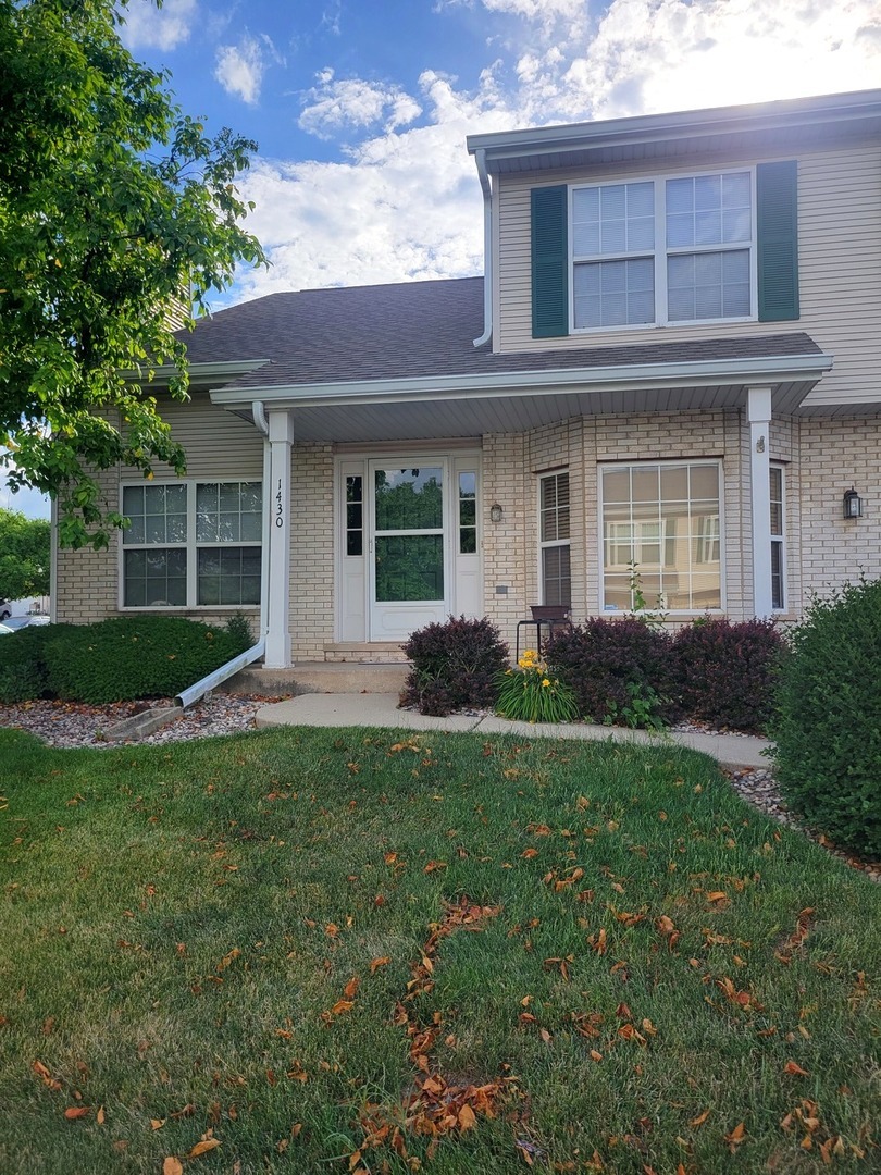 Property Photo:  1430 Root Street  IL 60403 