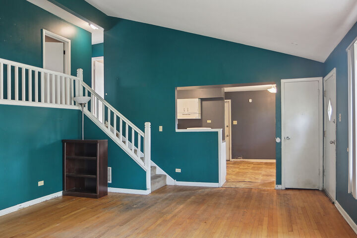 Property Photo:  561 Minette Lane  IL 60411 