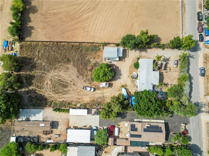 Property Photo:  33462 Loquat St  CA 92595 