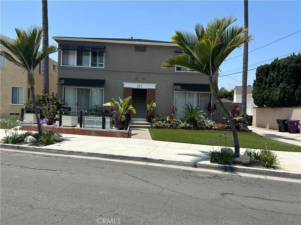 Property Photo: 271 Covina Avenue 4 CA 90803